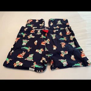 Christmas pajama pants with dogs. Bought the wrong size unable take them back.
